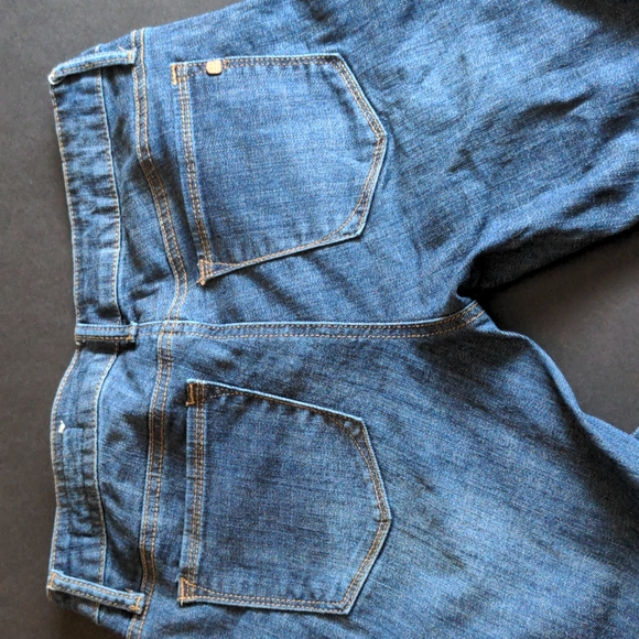 Special A Jeans - Picture 10 of 11